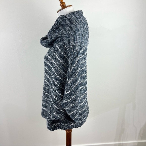 Moth Anthropologie Knit Sweater Neutral Gray Stripe XS/S Cozy Chunky Cabincore - Picture 10 of 11